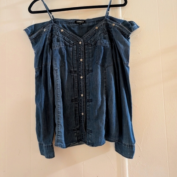 🛍️4 For $15🛍️Express Denim Off-Shoulder Top - Picture 2 of 7